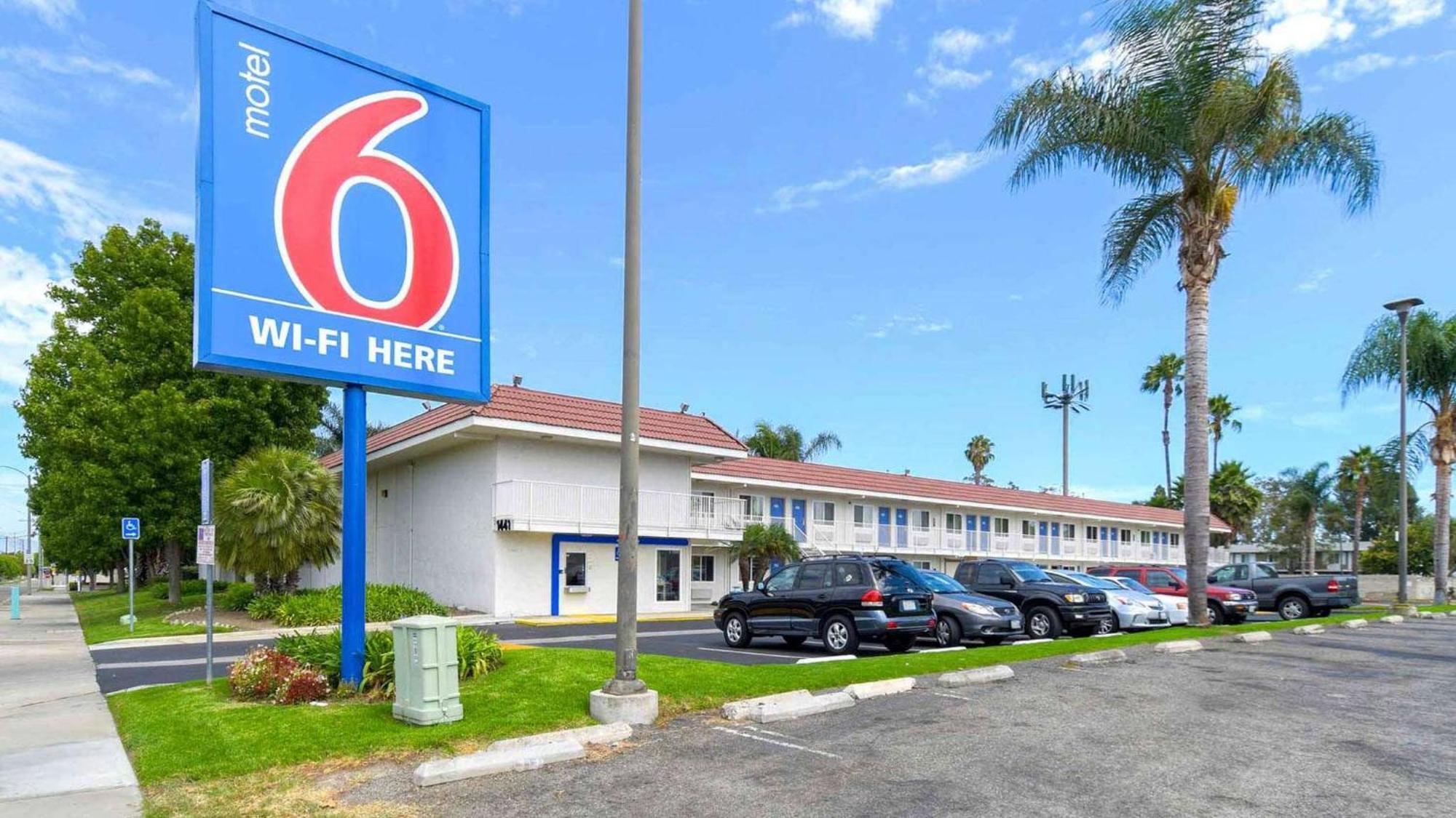 Motel 6-Costa Mesa, Ca מראה חיצוני תמונה