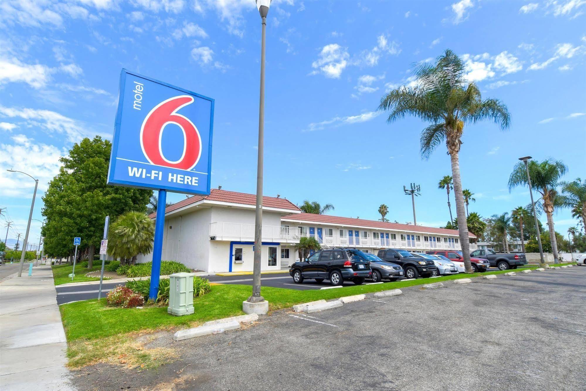 Motel 6-Costa Mesa, Ca מראה חיצוני תמונה